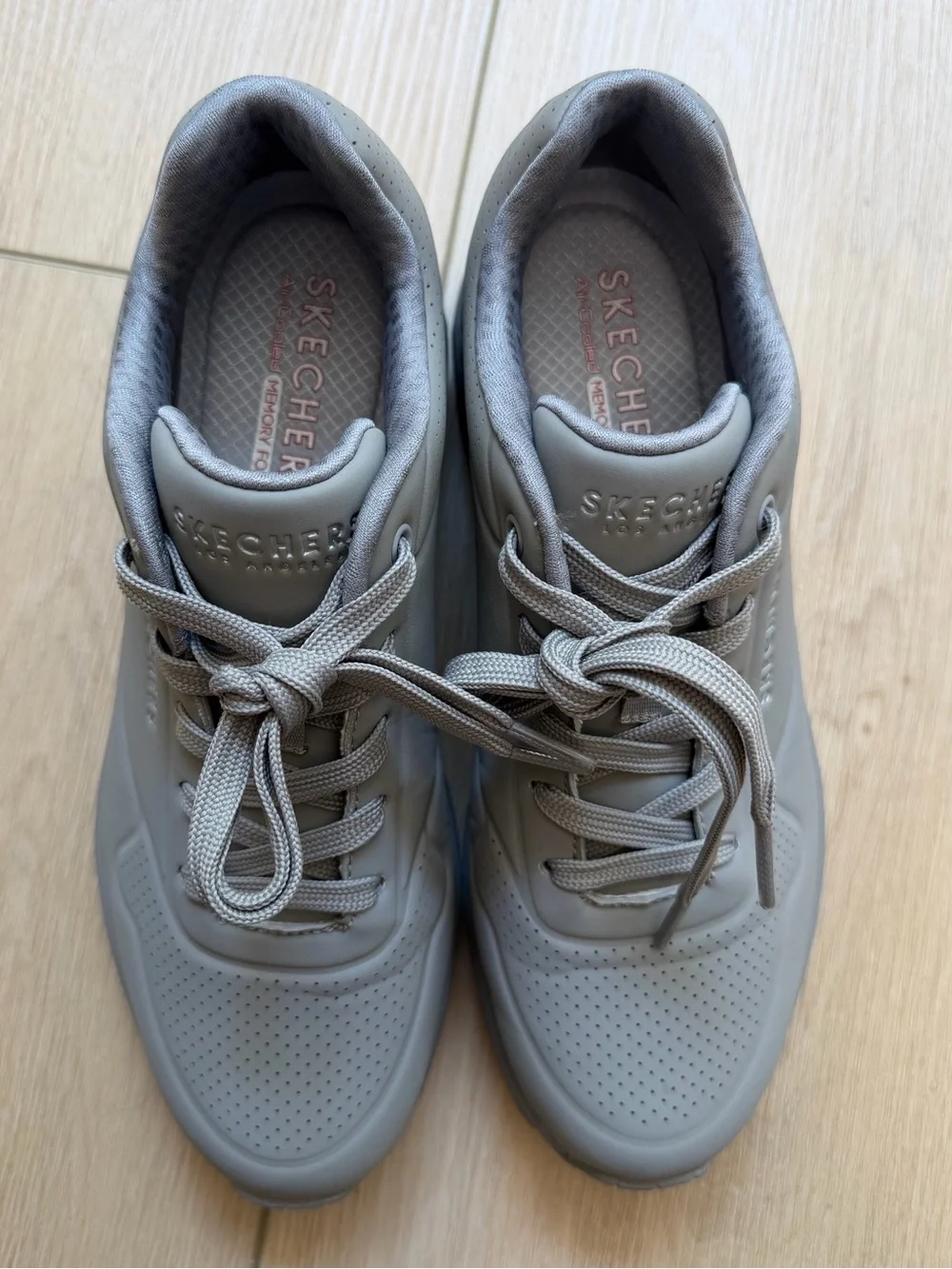 Women’s Sketchers Street Uno Sneakers size 8.5